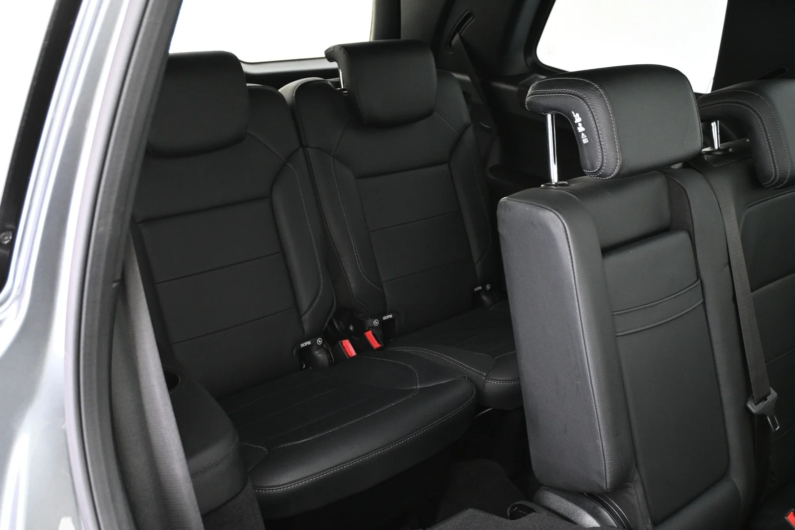 Car Image - 4aiFFdU75BqWgshtyqki8E