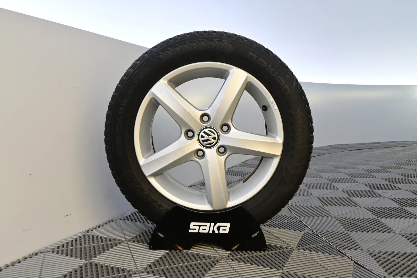 Car Image - 4LTgE7eV4PO4Hd19Tus1i3