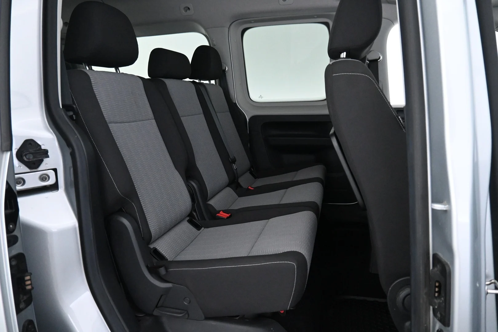 Car Image - 5bFwHn3Tgltasv5CStUb4j