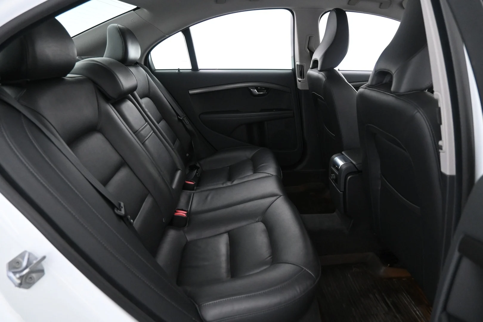 Car Image - 4FWAIudR71pV9P98dct62y