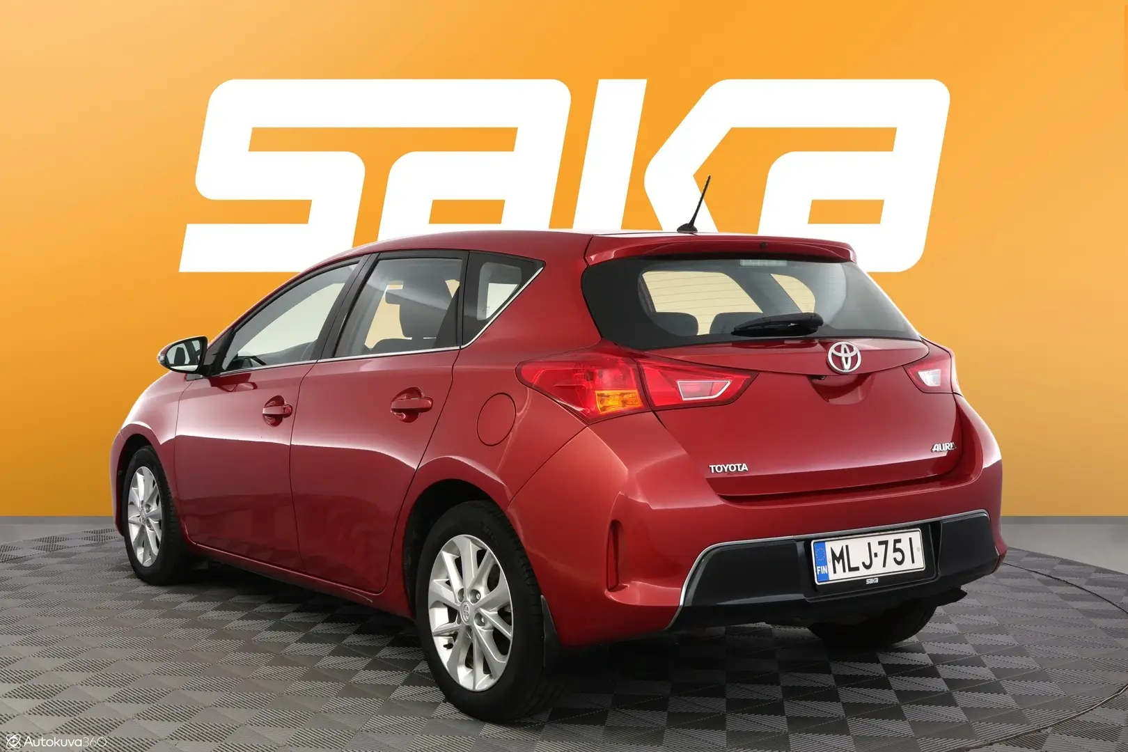 Car Image - 7FPn8zrT8HD973fMtO15pQ