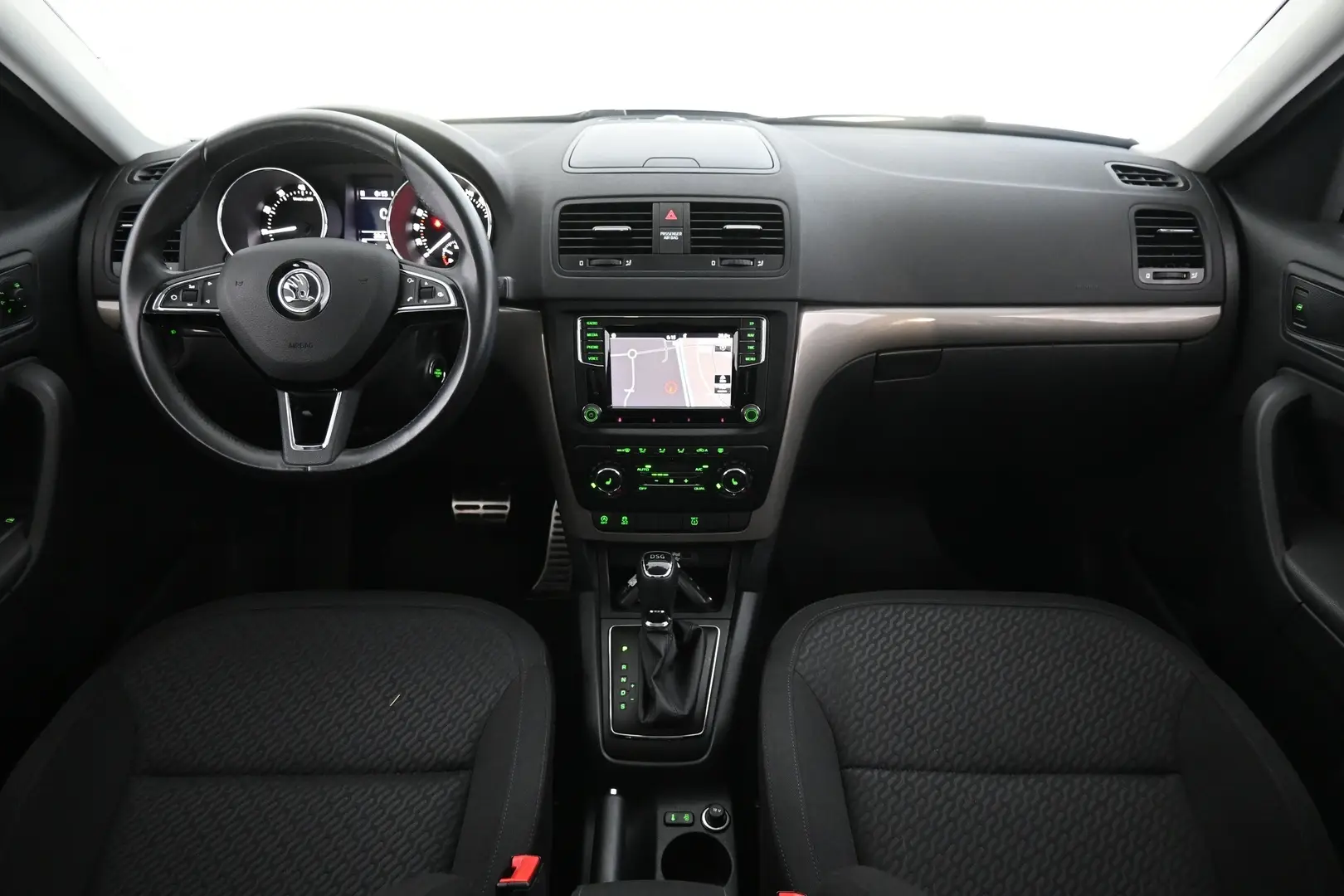 Car Image - 7orpfEMdGpuRieWXSZ9plI