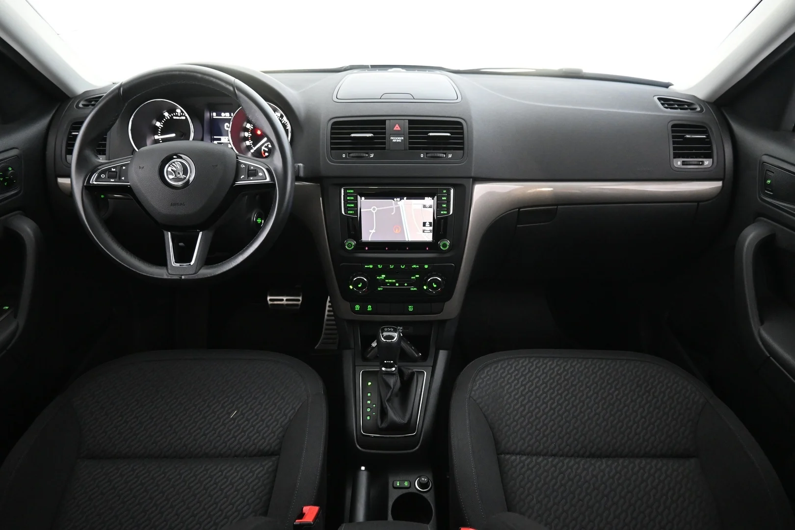Car Image - 7orpfEMdGpuRieWXSZ9plI