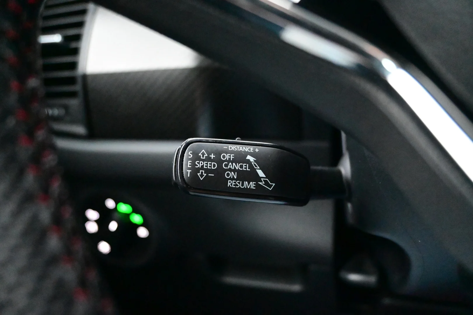 Car Image - 5a5jJNTMeEuo0sm9amO4xg