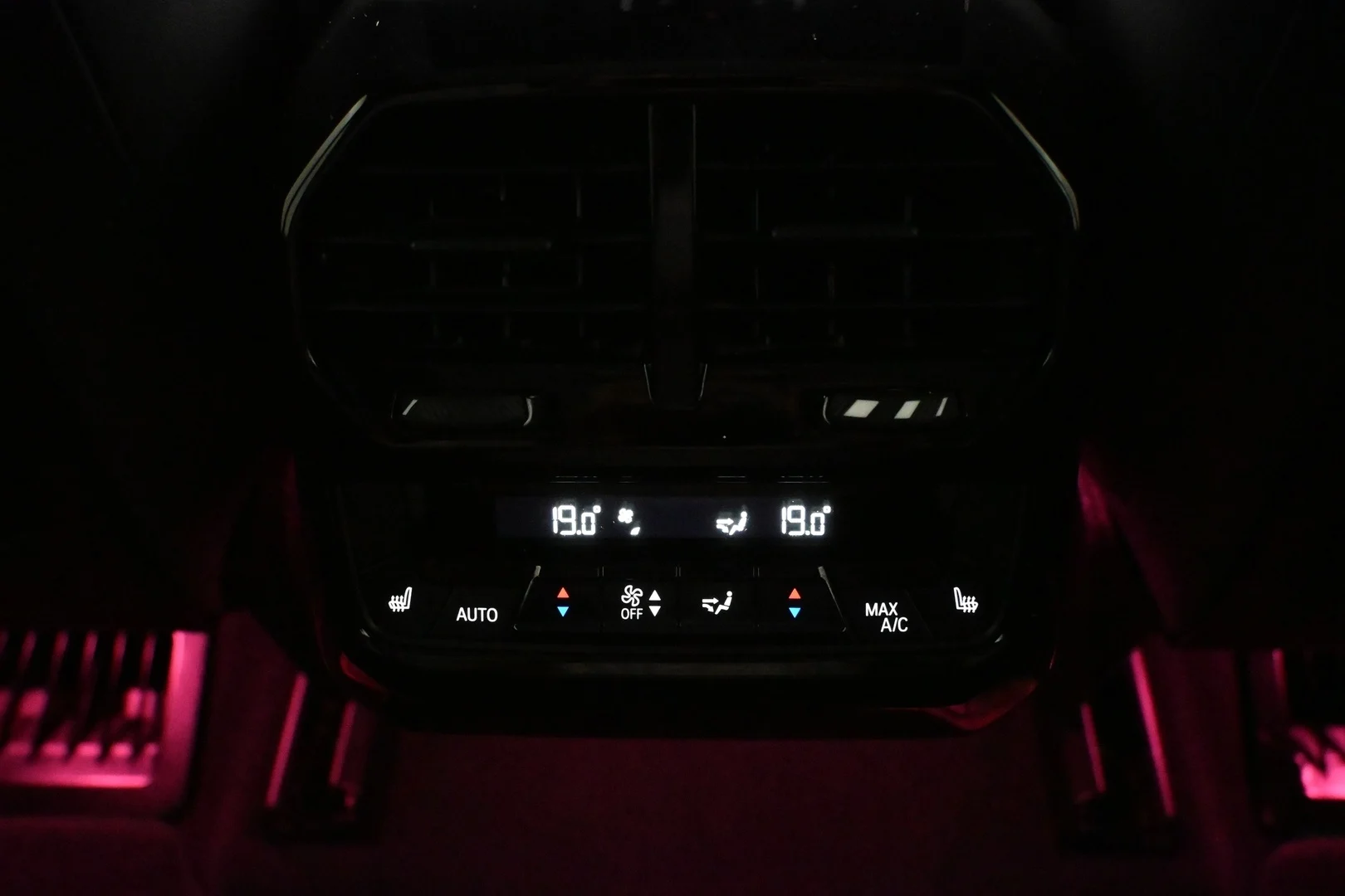 Car Image - 3ddSLBt6JJ3PCX1g9paF2h