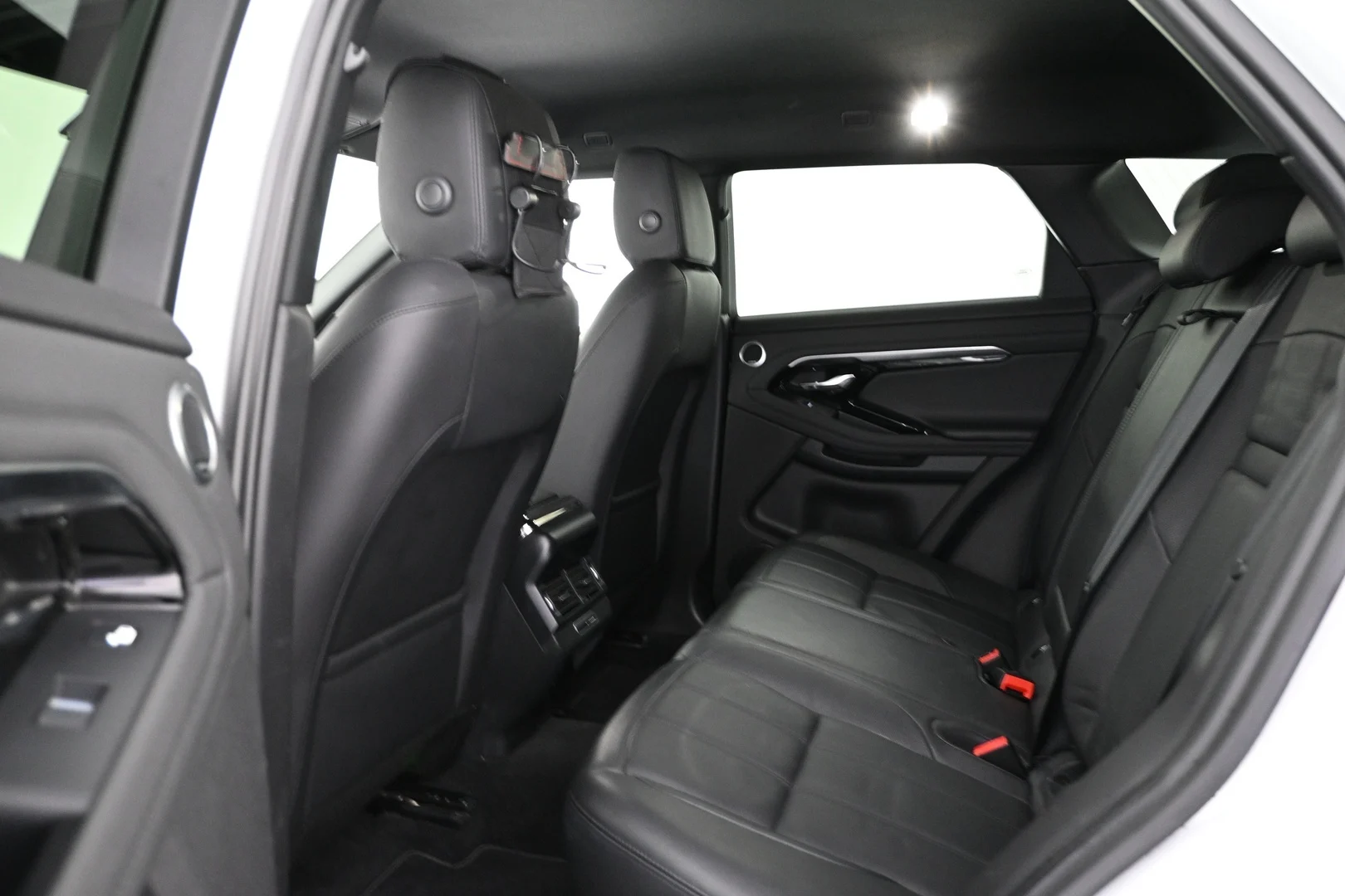 Car Image - 67HkisZeVdyc9WdZ3bSDOL