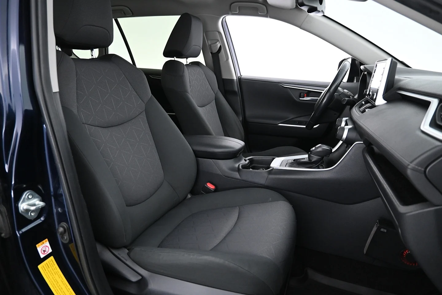 Car Image - 5oAdCf7rbwOk6Vp3ErUloU
