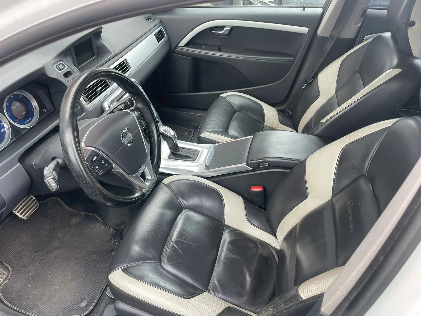Car Image - 6yUm1TOBvSBJyGr4NRgYZf