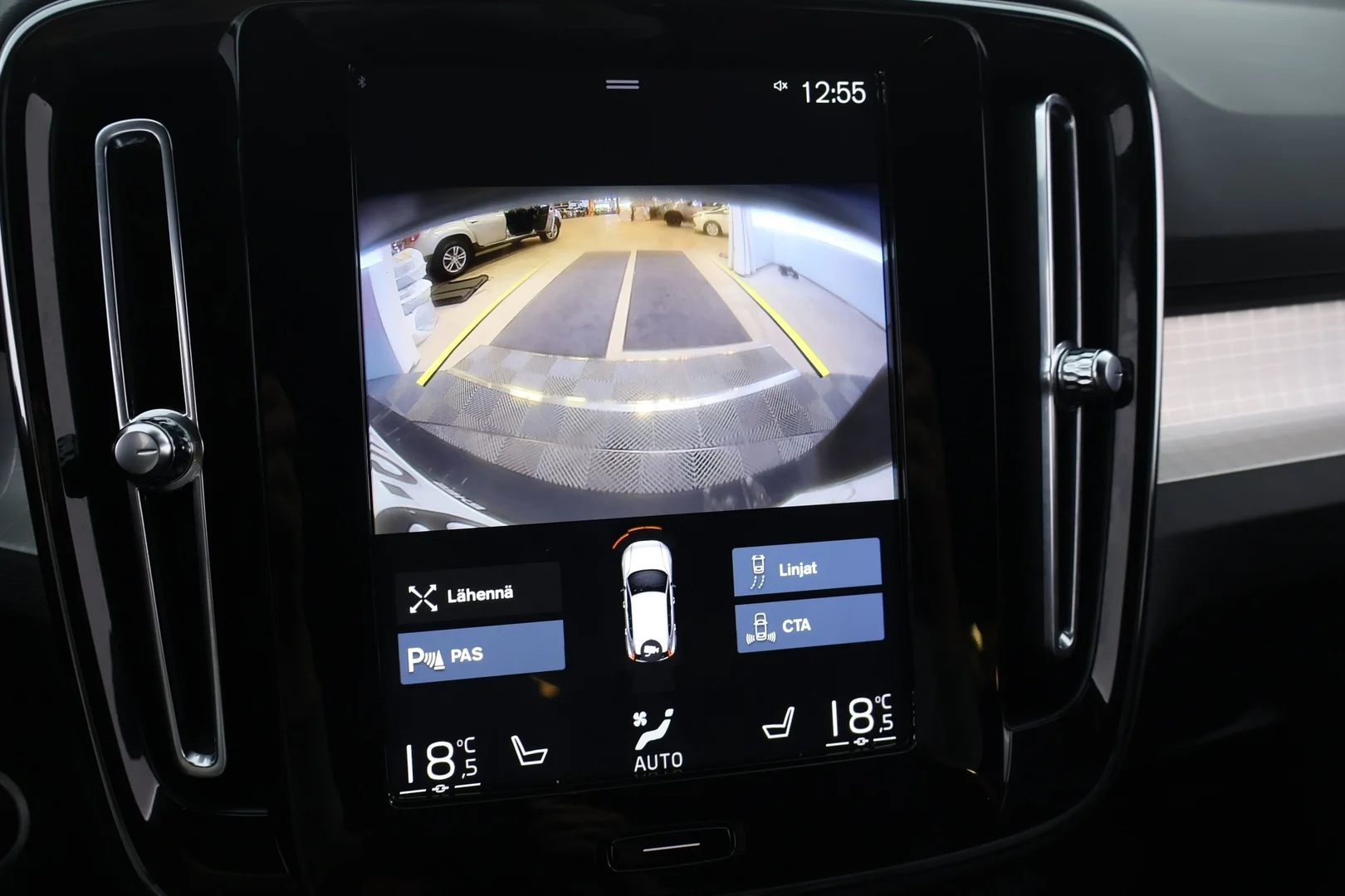 Car Image - 14GtTpvFEddWXQkFWaTIgR