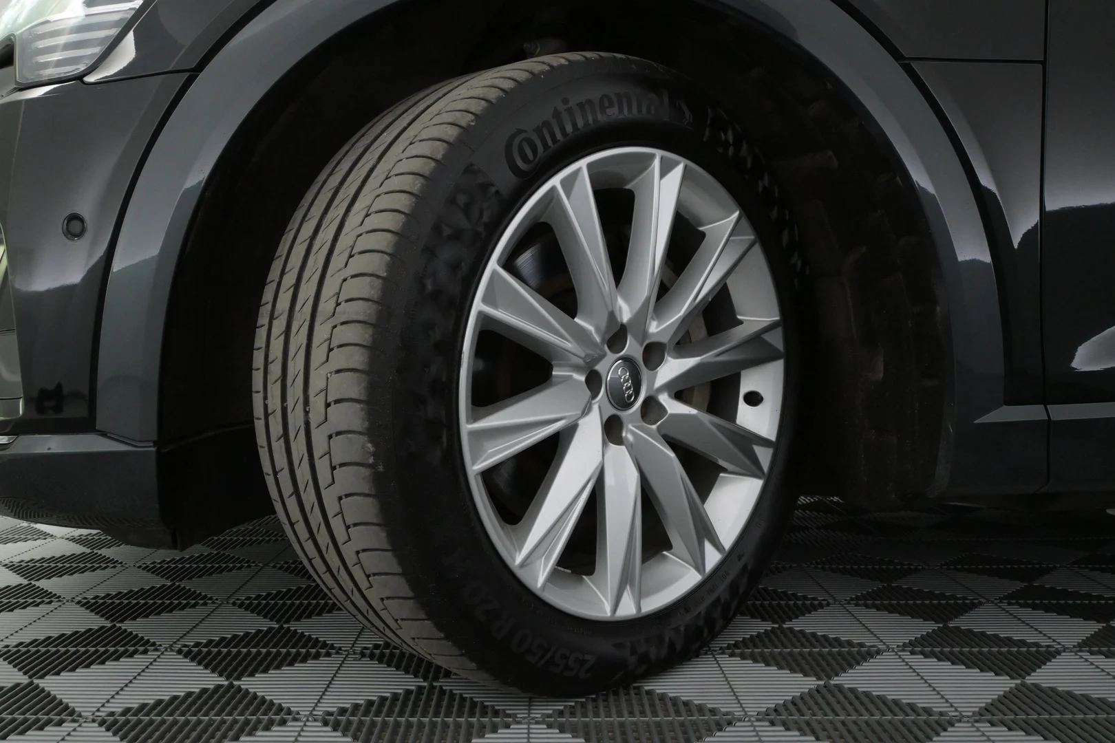 Car Image - 2FsBsh9Mj0VdfPytxPBK6
