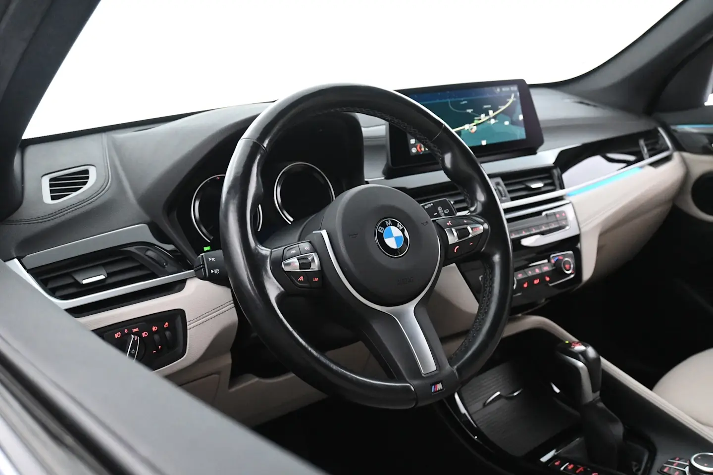 Car Image - 6vDZybSWBXJy0tQLudKRb0