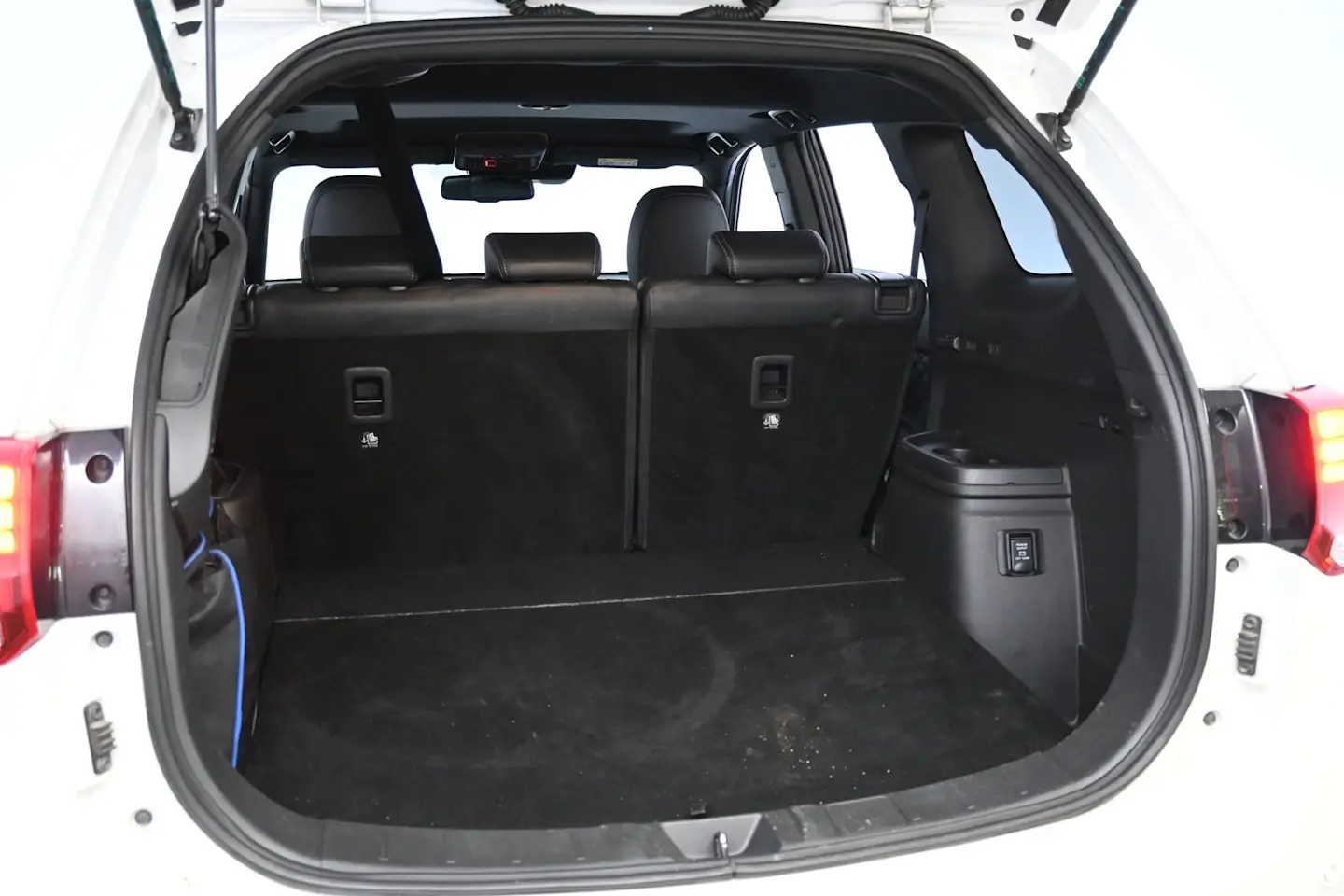 Car Image - 6zxfwu1PeY3rTQr2nNumWx