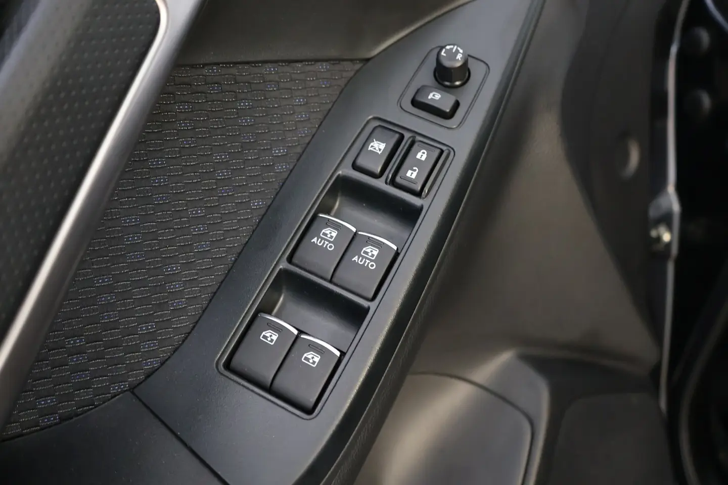 Car Image - 6ssIFou5TlD2uGXBz6GE0