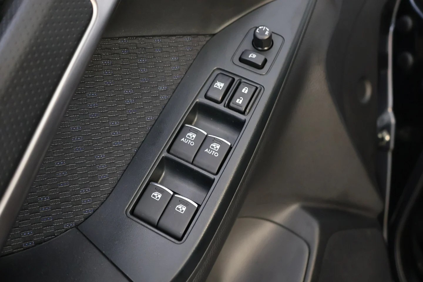 Car Image - 6ssIFou5TlD2uGXBz6GE0