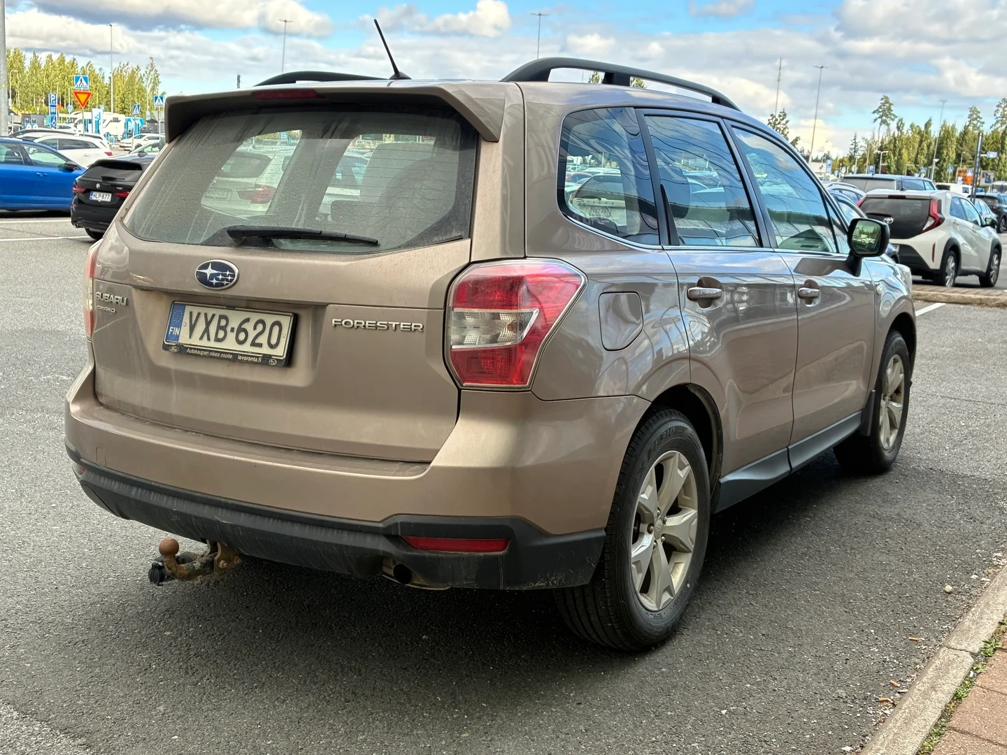 Car Image - A2y5dUjbvmiNoHzEAvHUV