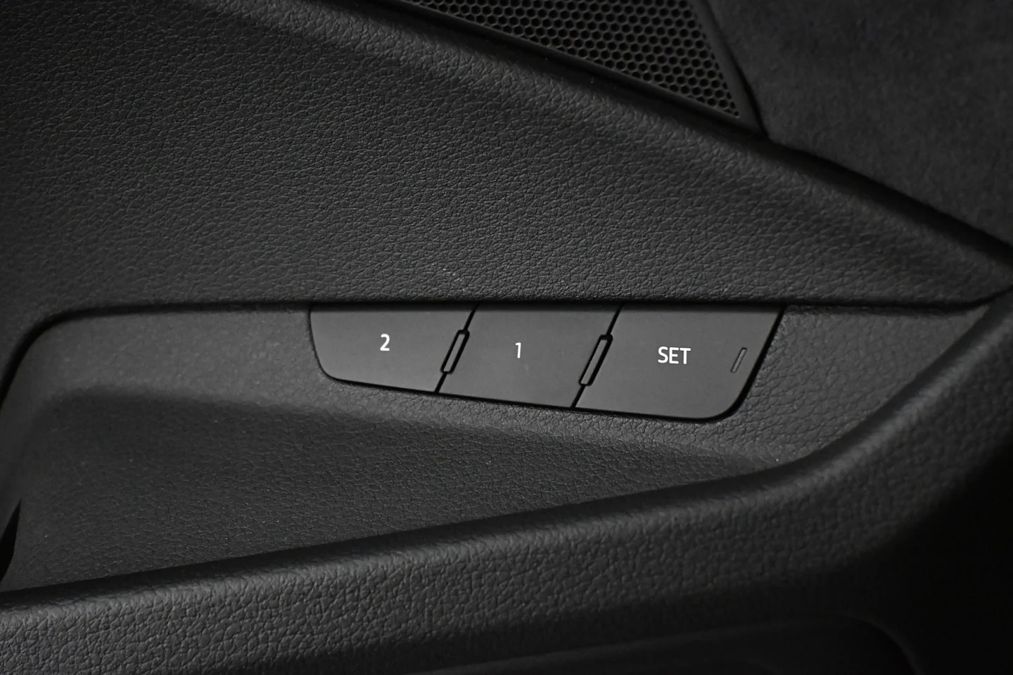 Car Image - 3tzC8X8ytyBBuk49yPc5SG