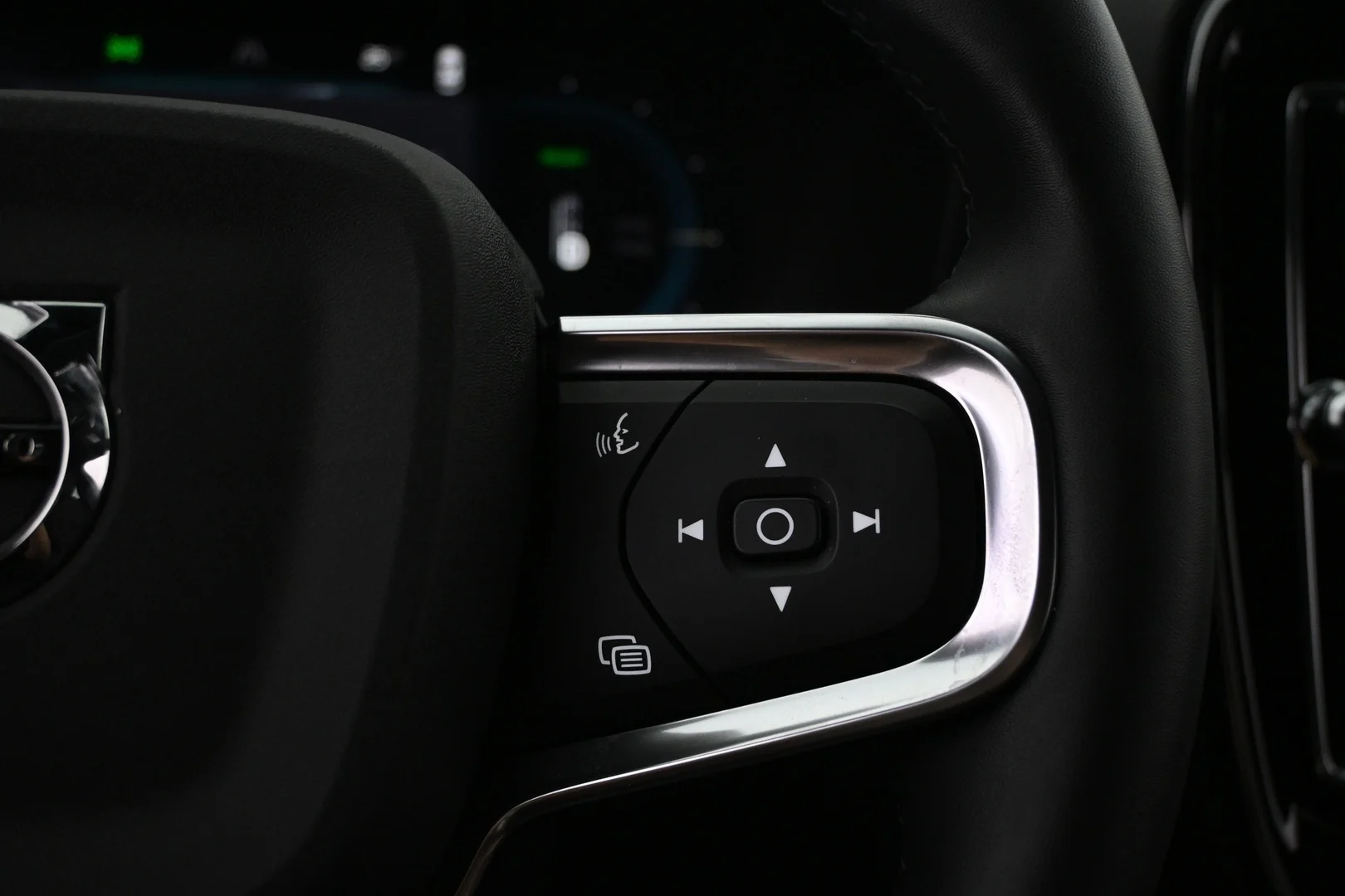 Car Image - 5Idu6vlgf57C7k4o6iJF8m