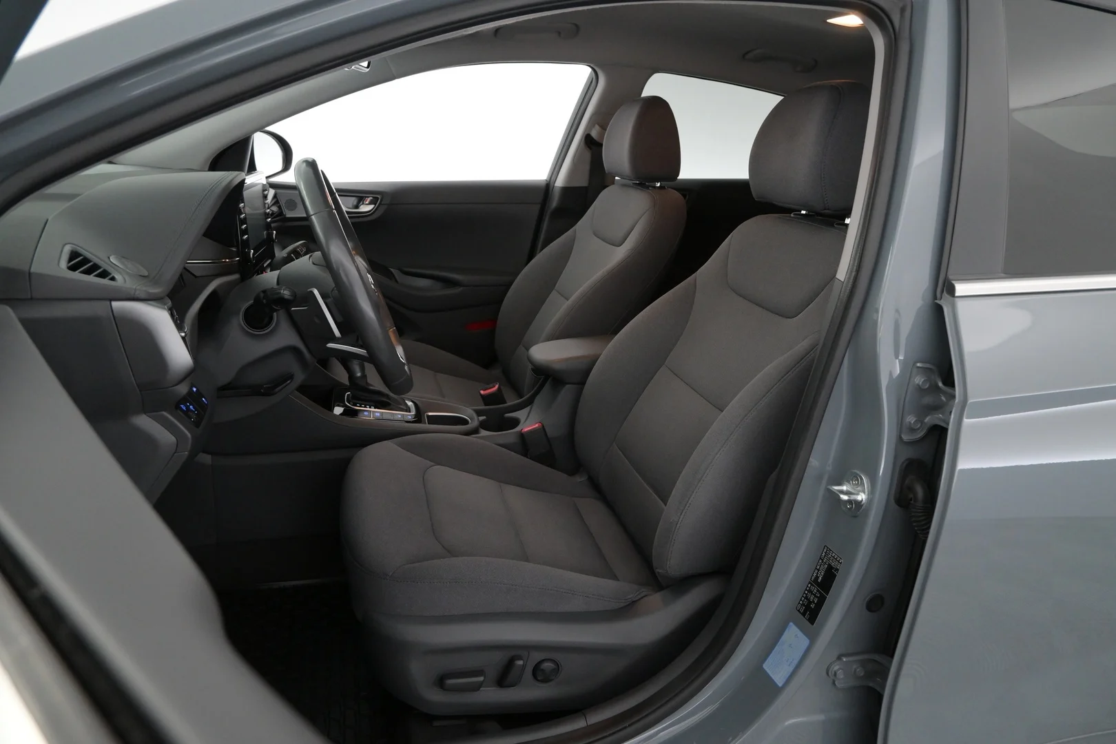 Car Image - 5mwU4eF3j9Q9k6GOh1XCaM