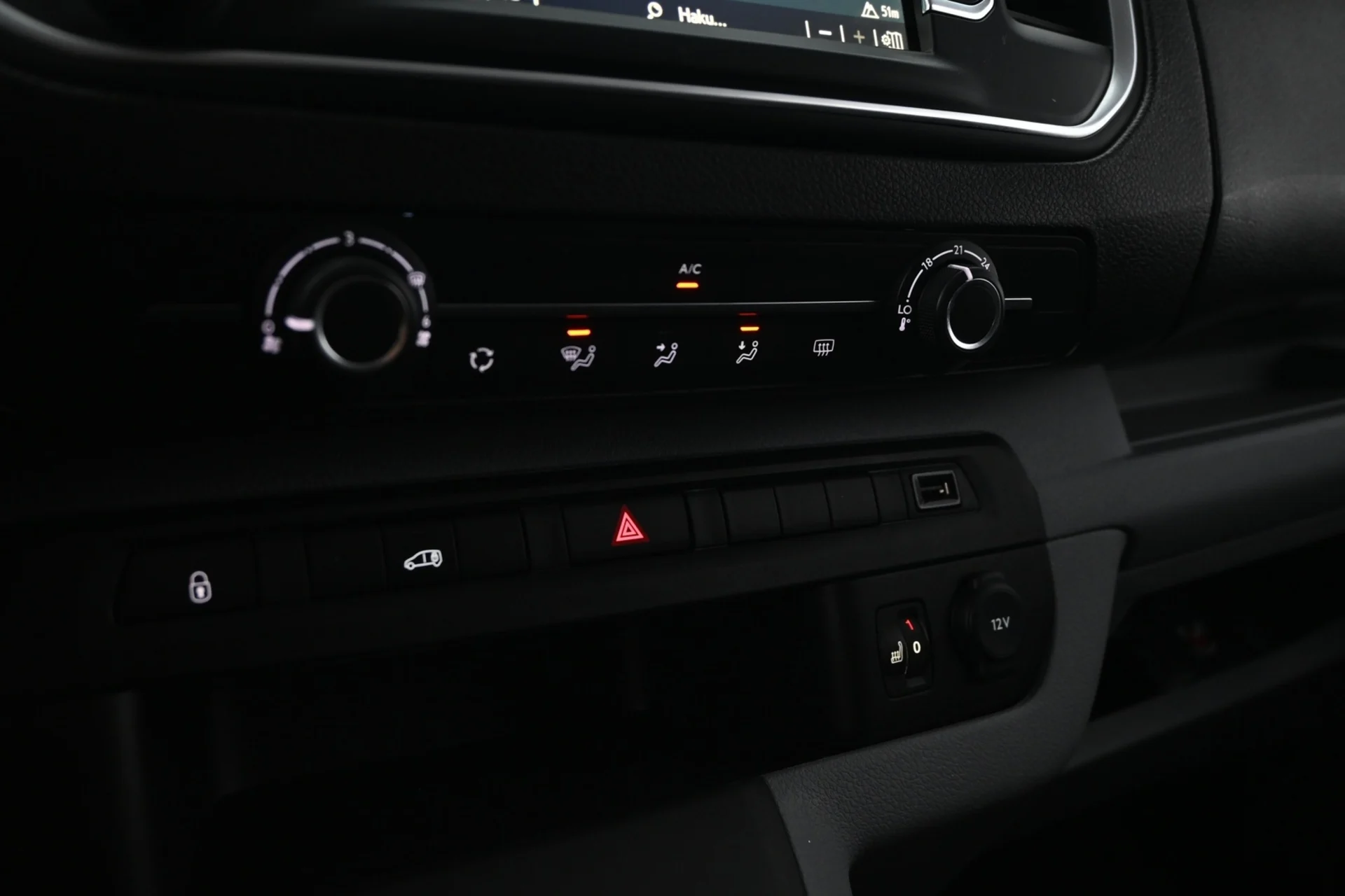 Car Image - 2KHxR7fGLq8BSMYwj60tRg