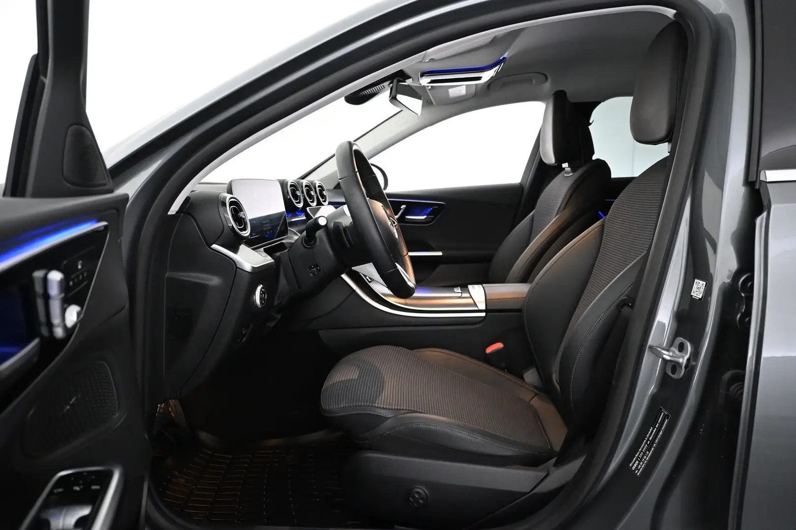 Car Image - lnITjvveWZoDjlshEWMZi