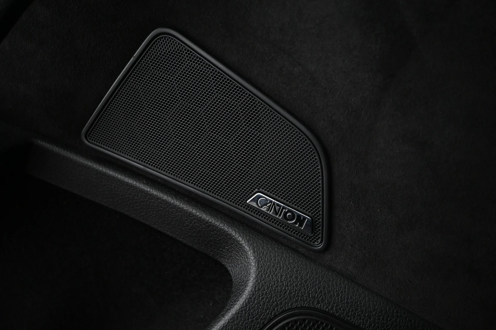 Car Image - 7l7xQnrKvtWh5xEZfl6AOg