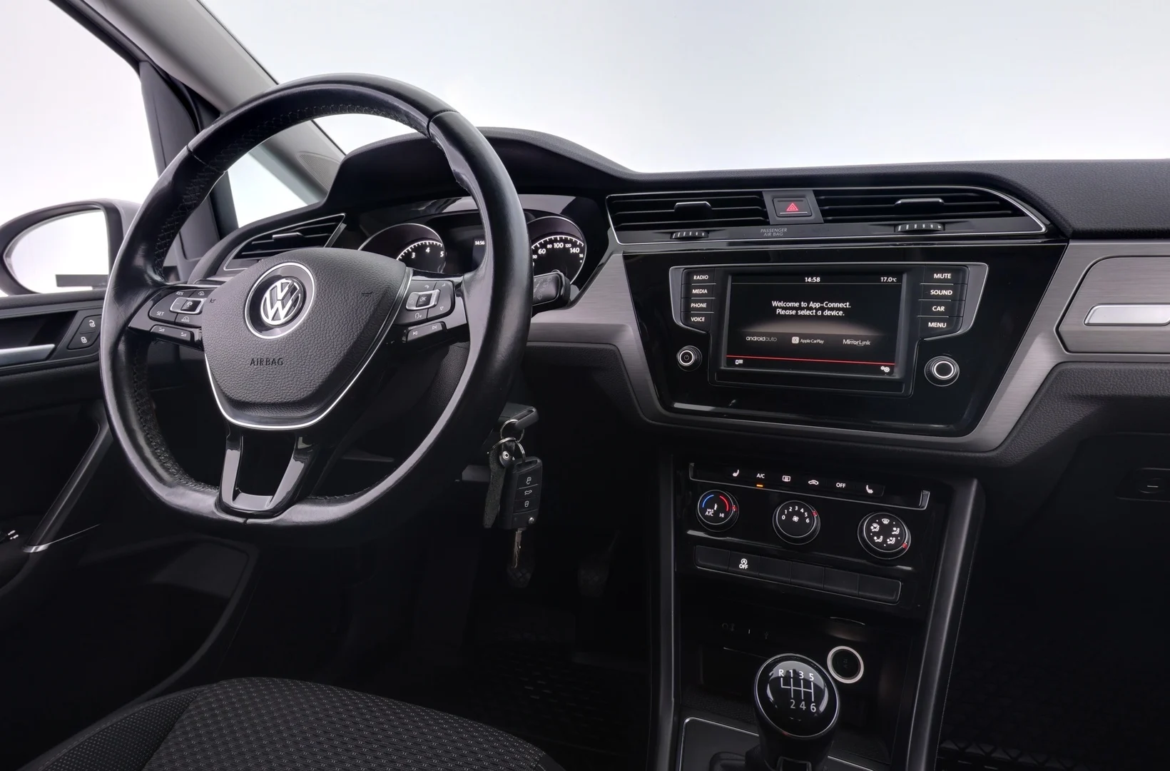 Car Image - 3S74EZqrVX2PuirwHZ92N5