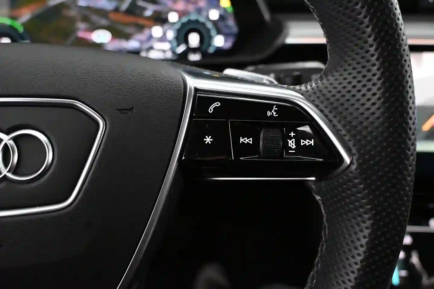 Car Image - qCFw3IG80JzlBlsNaRP2e