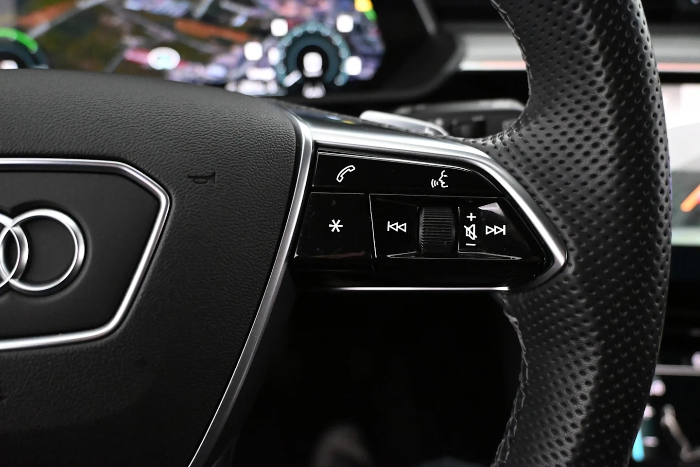 Car Image - qCFw3IG80JzlBlsNaRP2e