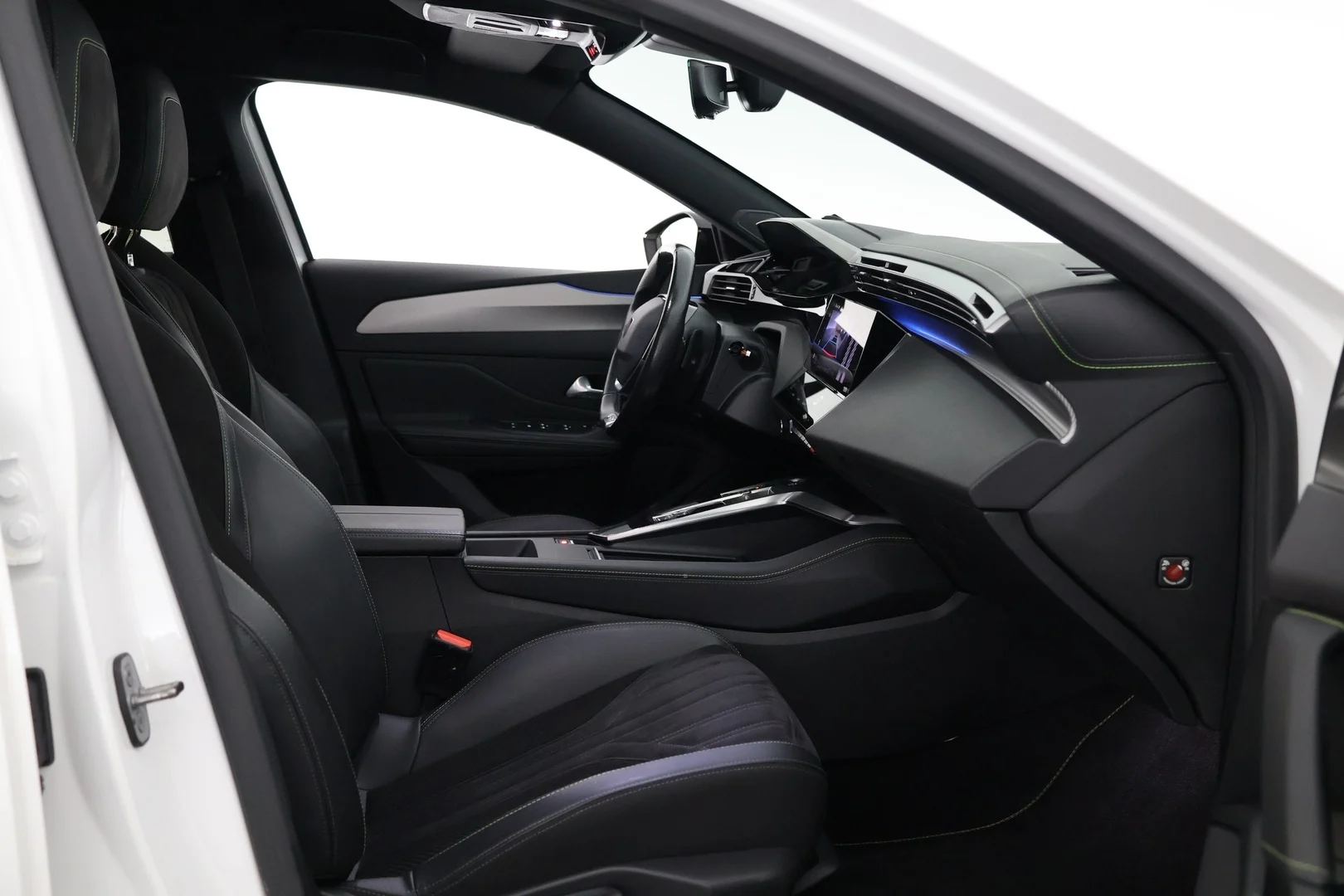 Car Image - 4tYsCasMdsgNRUJetkFDIm