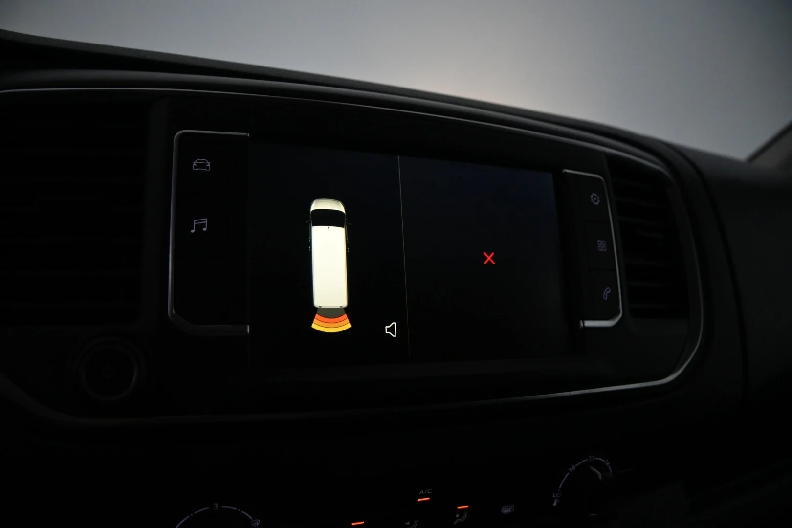Car Image - 4U1l3pgZdNzFSsozPAQe1h