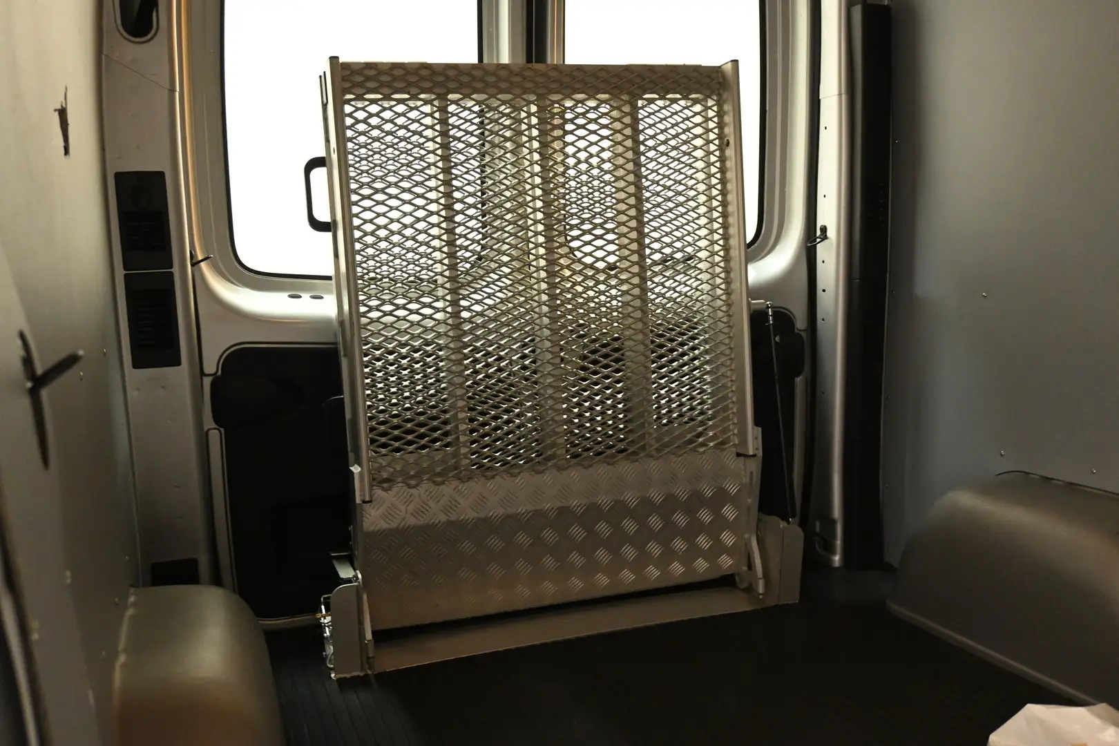 Car Image - hvM0YvGNOHx8gDRN7X5oR