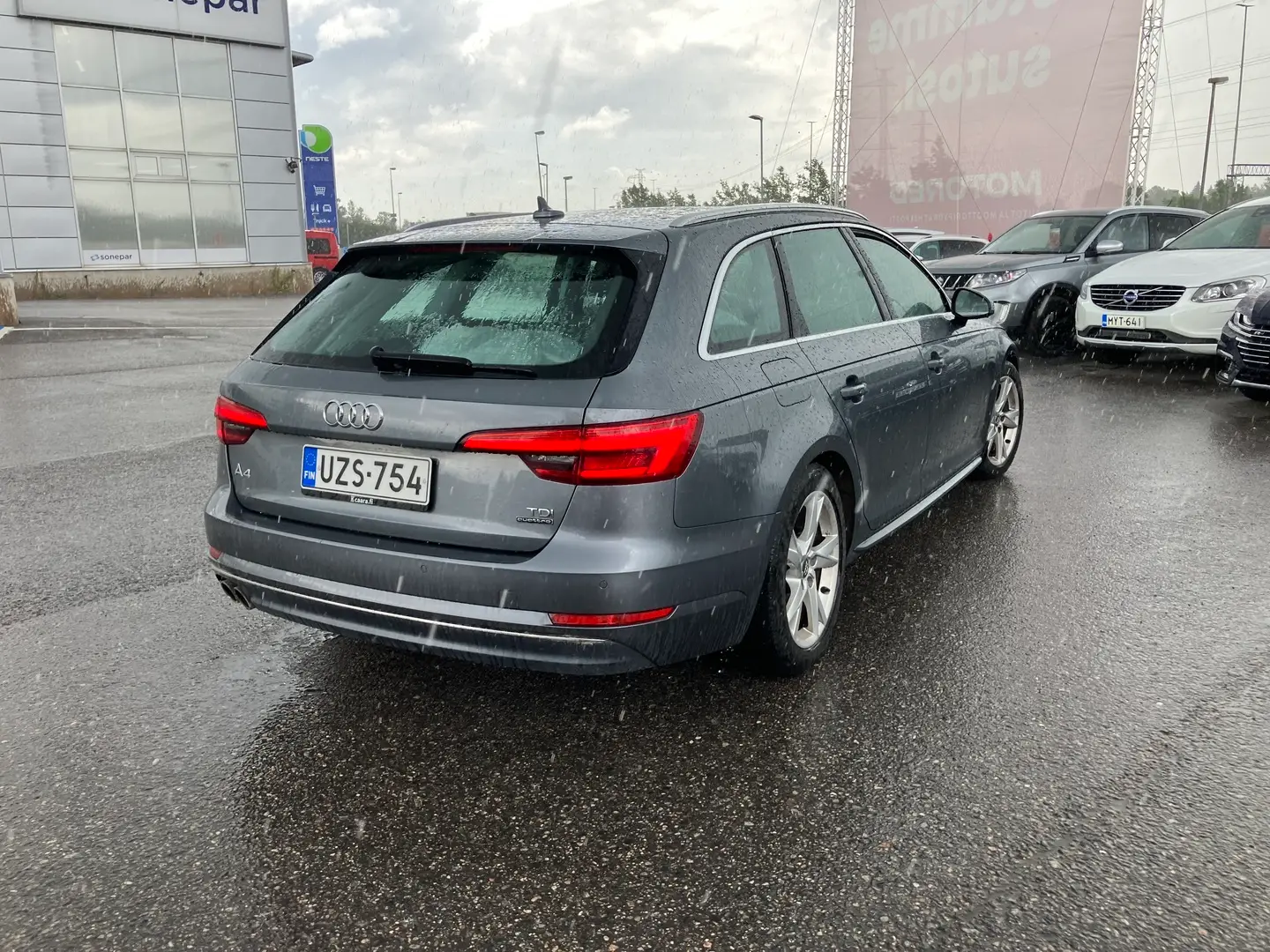 Car Image - 1eSJf6mDHlPIdmTNVB3GZd
