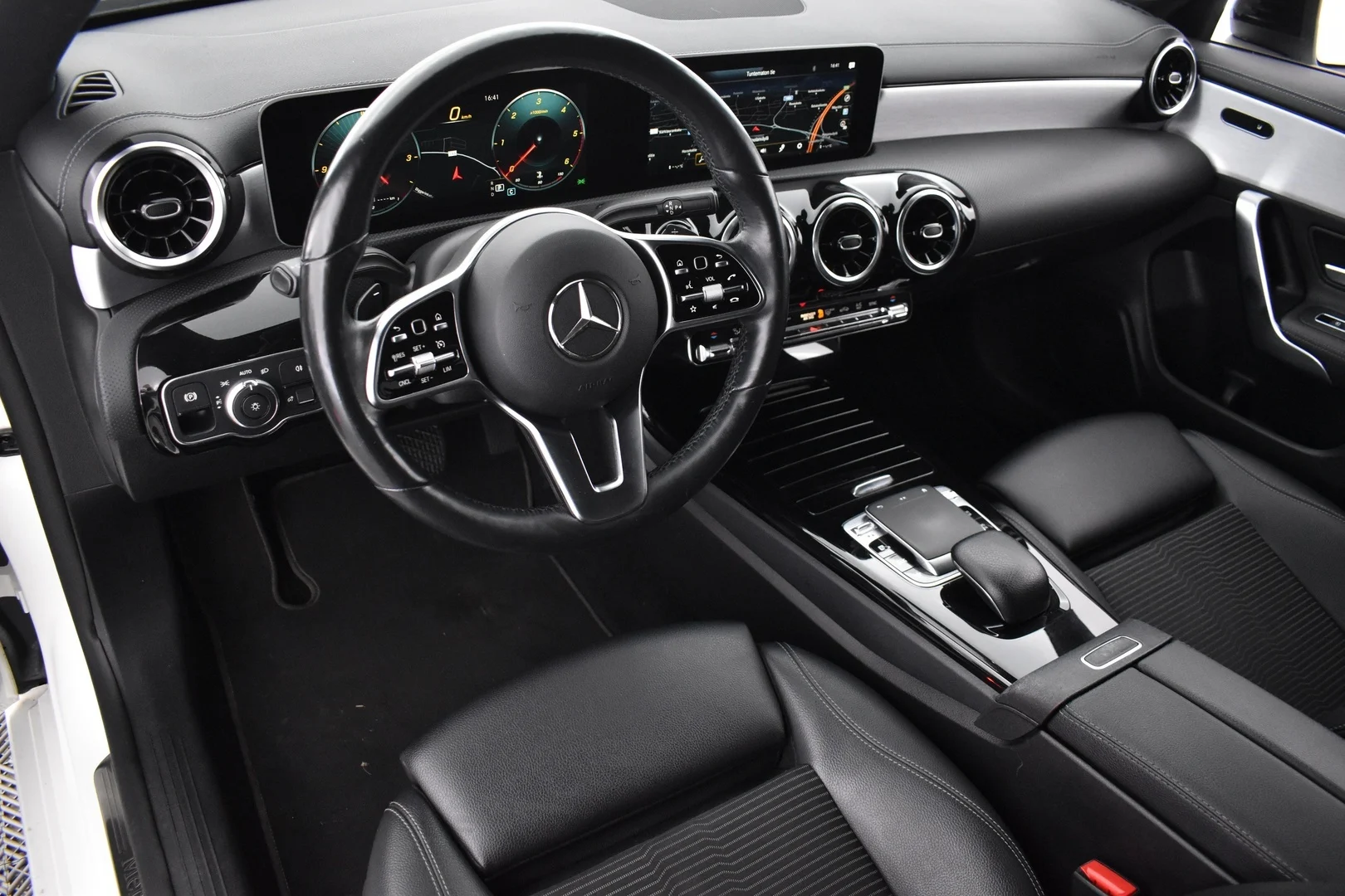 Car Image - 6r4VB2xQKkySJoKZxT8ItZ