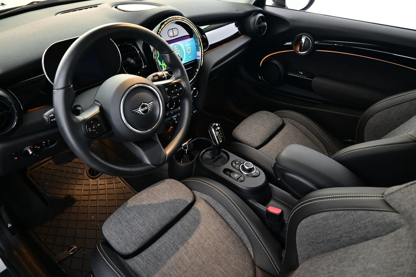 Car Image - 7BVKEyIUESF440Jhe5wQoU