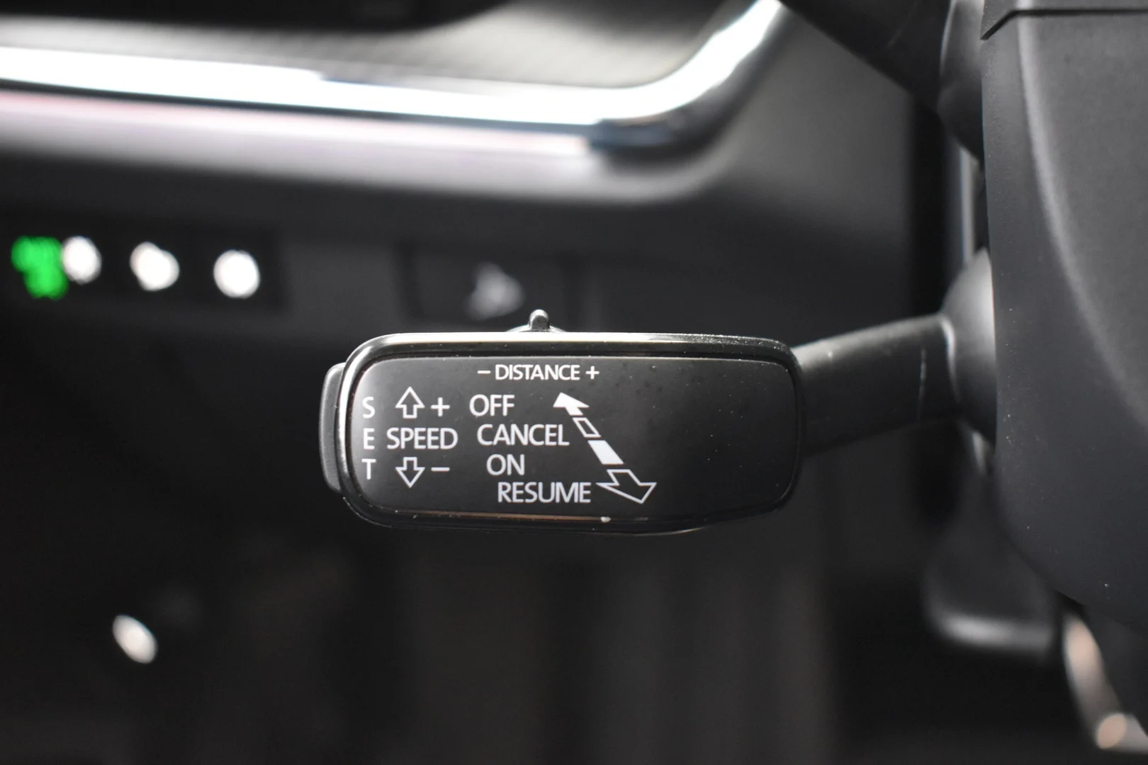 Car Image - 4VWkPvN1f0ggffHY2j6wqB