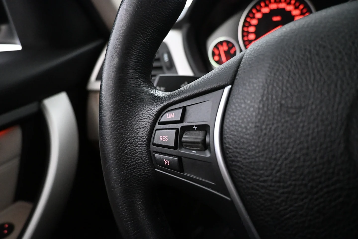 Car Image - 6Ugi4C9lAE0RQVJORymRhB