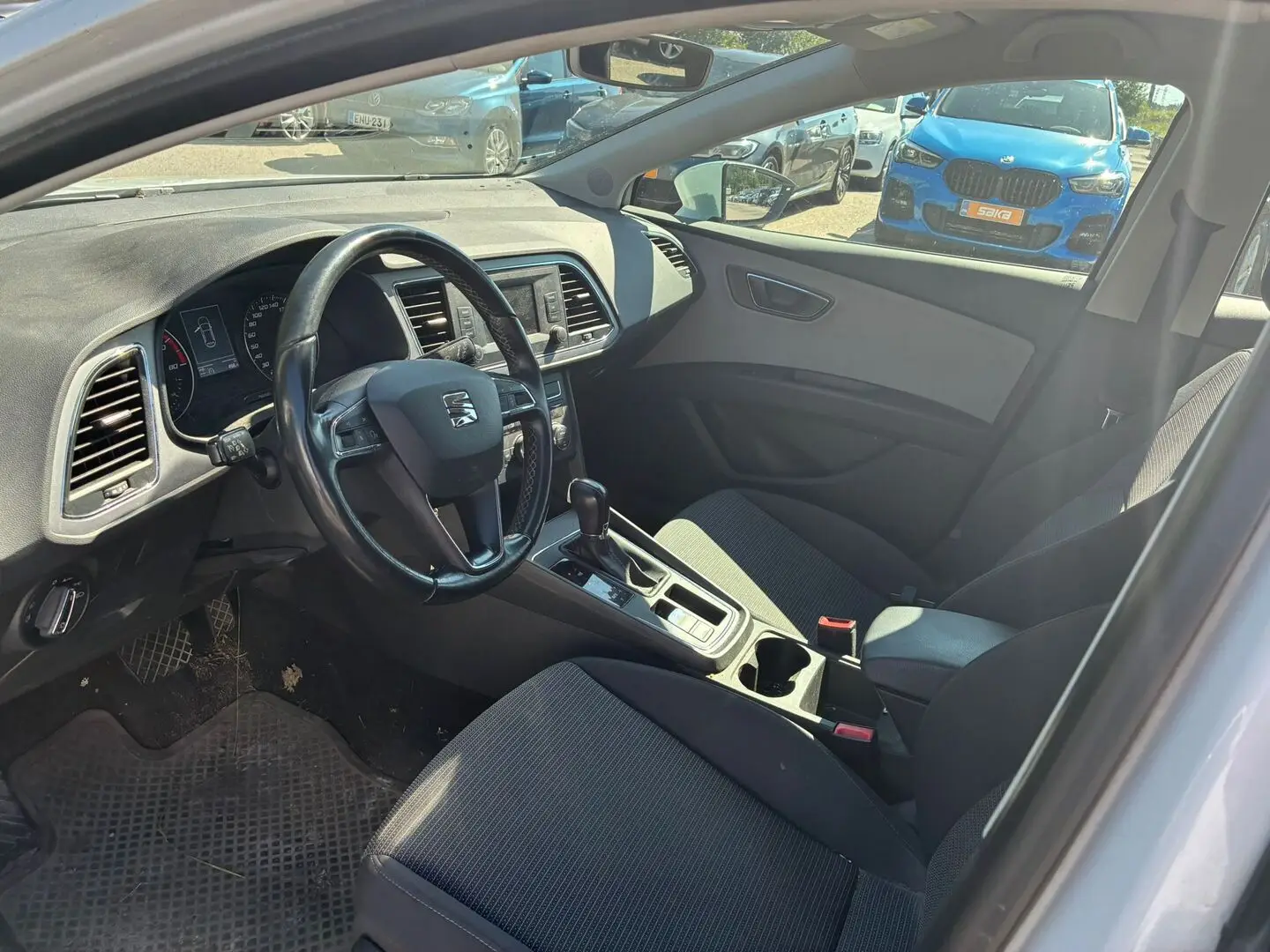 Car Image - 7fJHoaxZRciw5g0e4hTr2V