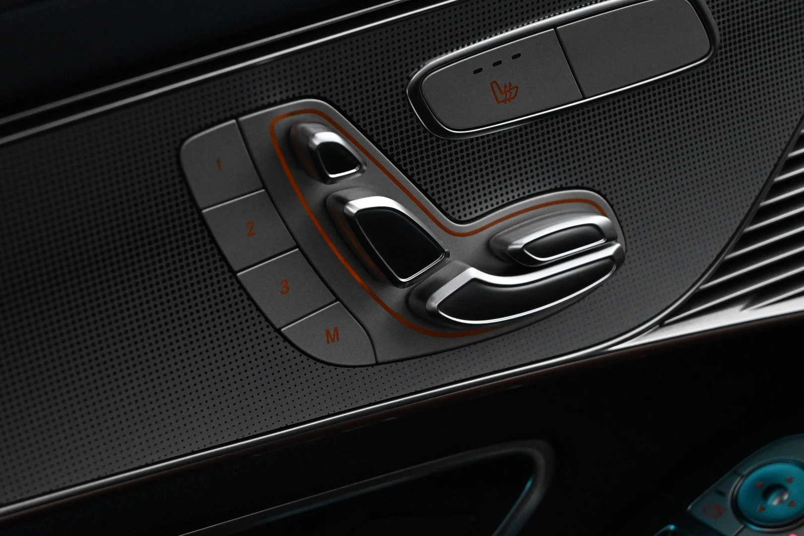 Car Image - 3uXn2vb07NsmRdG0WkhG1F