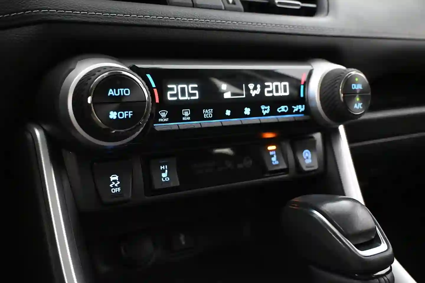 Car Image - 61YEtNx5Mond0WUjTs8CzE