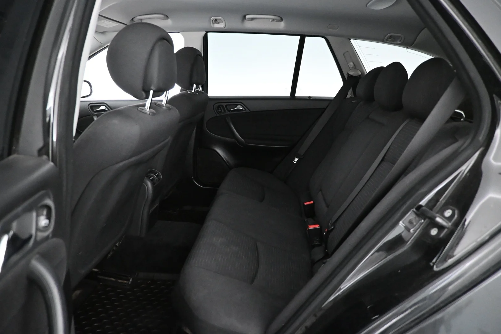 Car Image - 1U5vCePu41BxOPHJZlLajp