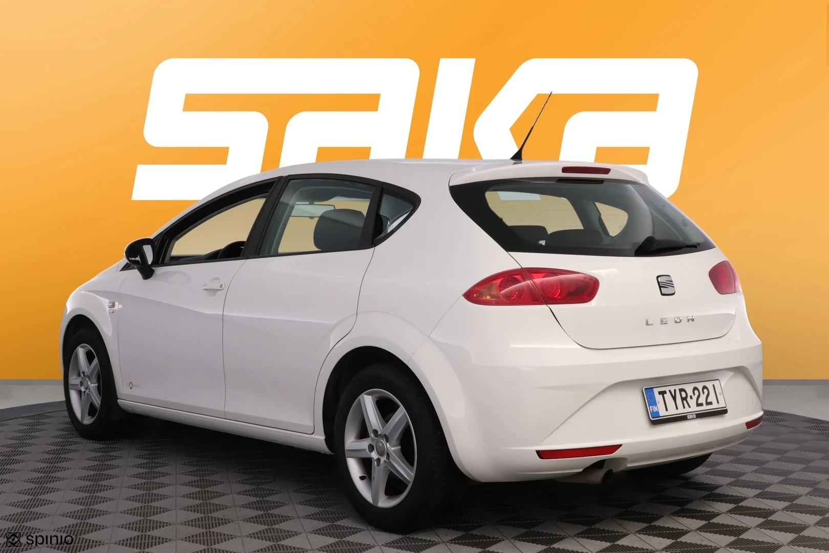 Car Image - 5tA07n63KI774SBi8tFS4I