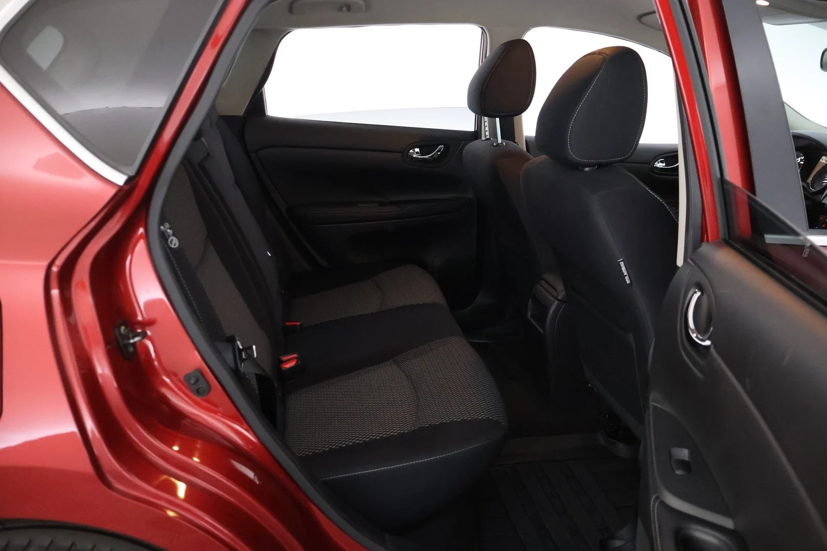 Car Image - 3okLoWj0aAcd7rsC8OXuVW