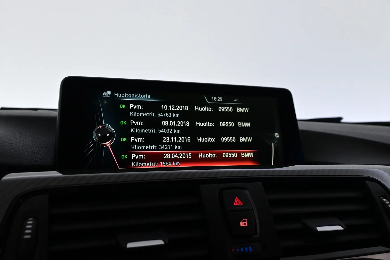 Car Image - akbDnVgzNYHma2C1xNXtI