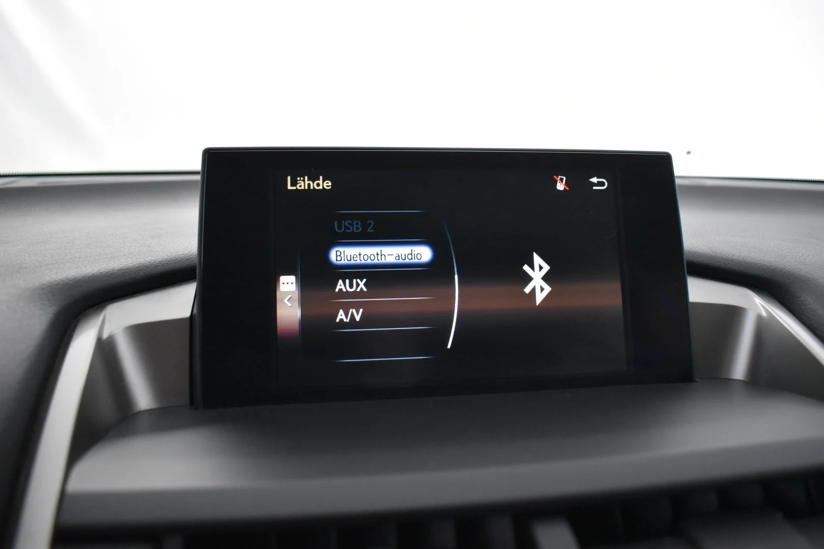 Car Image - 5LDkW0HM9KqIzTEA0MJ4PZ