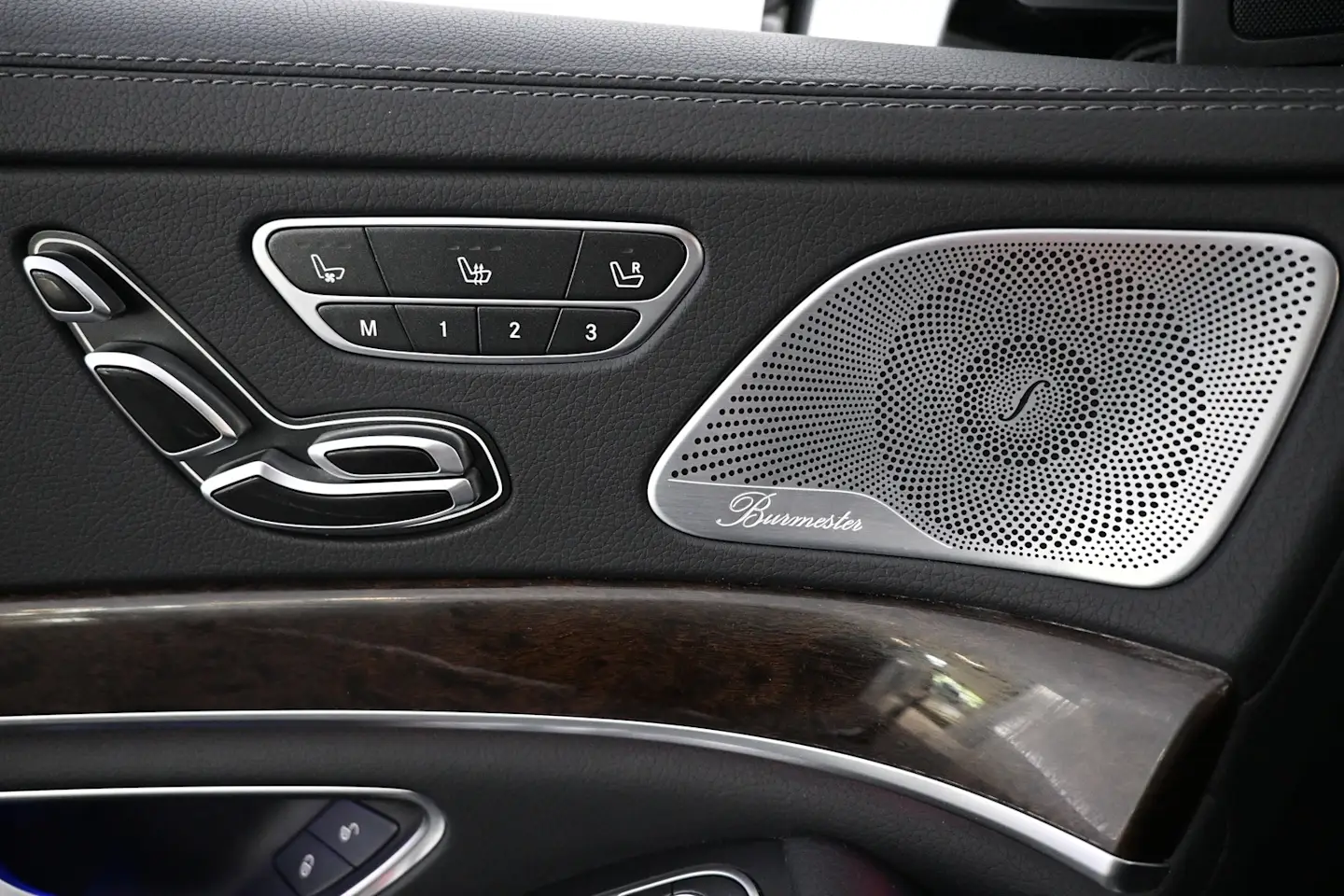 Car Image - 3U1zI9cXg12rbPdq04SogI