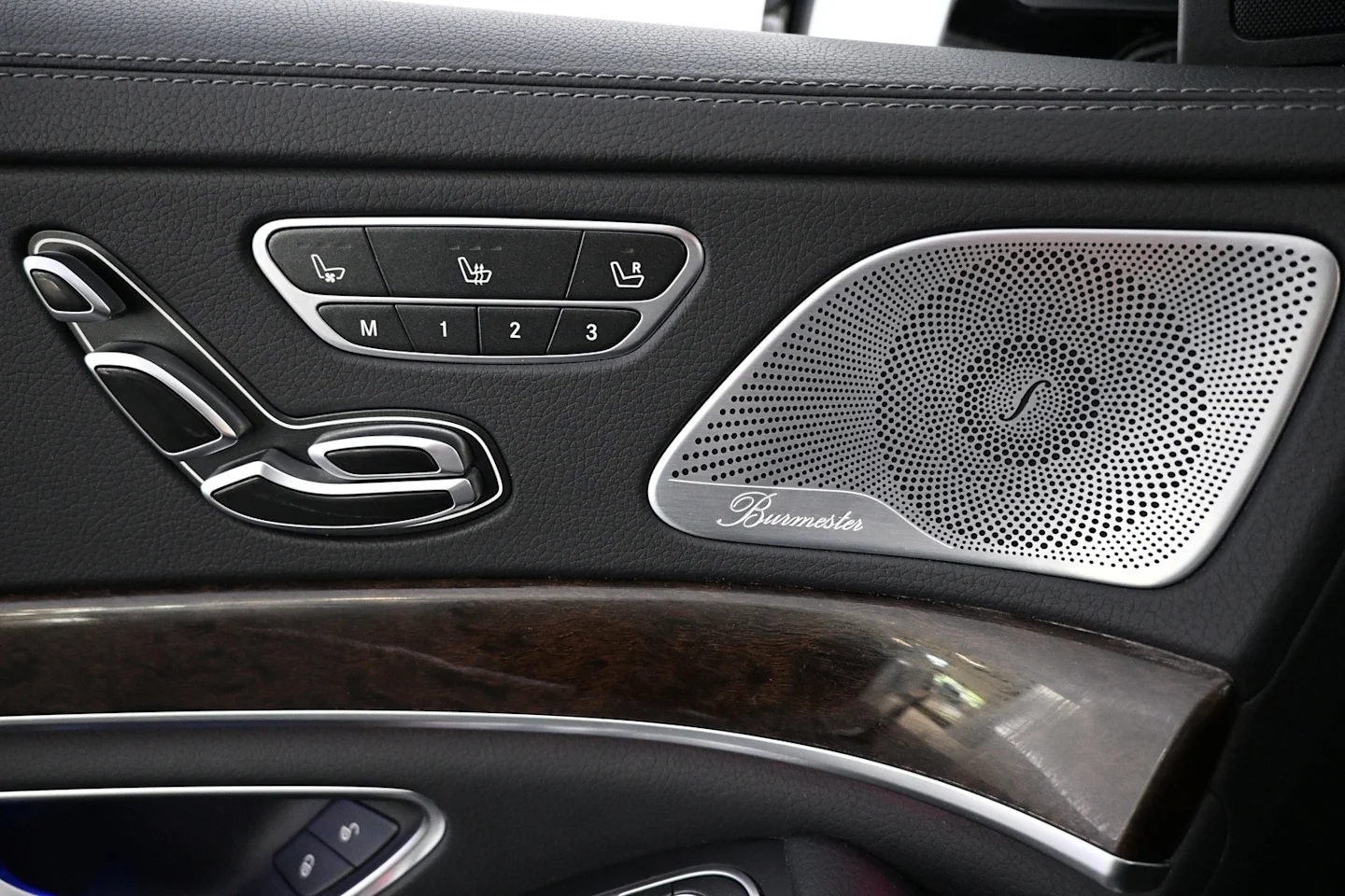 Car Image - 3U1zI9cXg12rbPdq04SogI