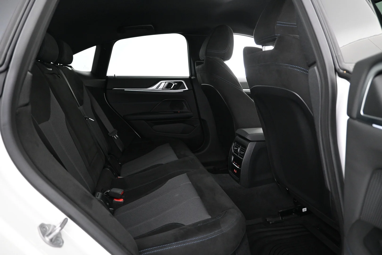 Car Image - 1h4UfucTo9xiS3t8bLDya6