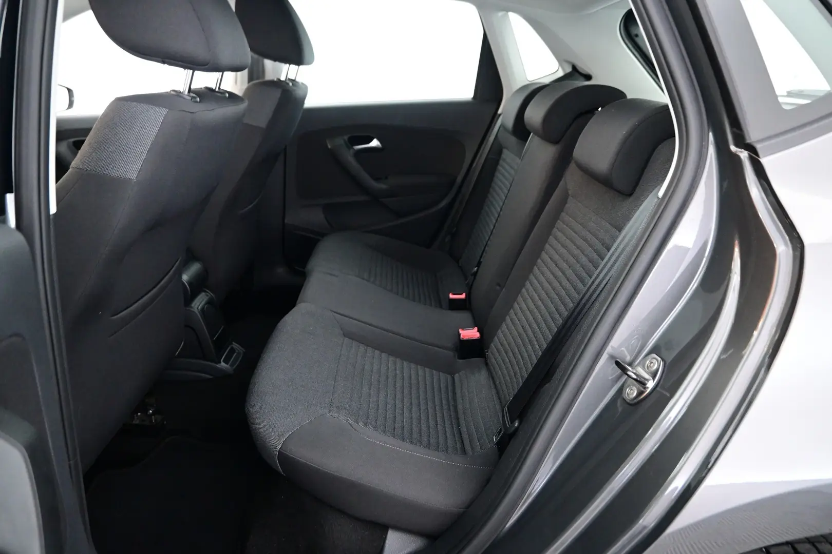 Car Image - 4gJQ4W1tkR13AzdGiwLUsw