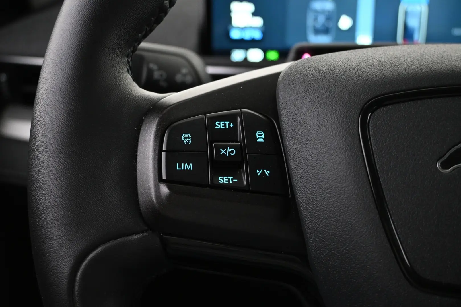 Car Image - 10a7kPofLwFRlh2ixuABI2