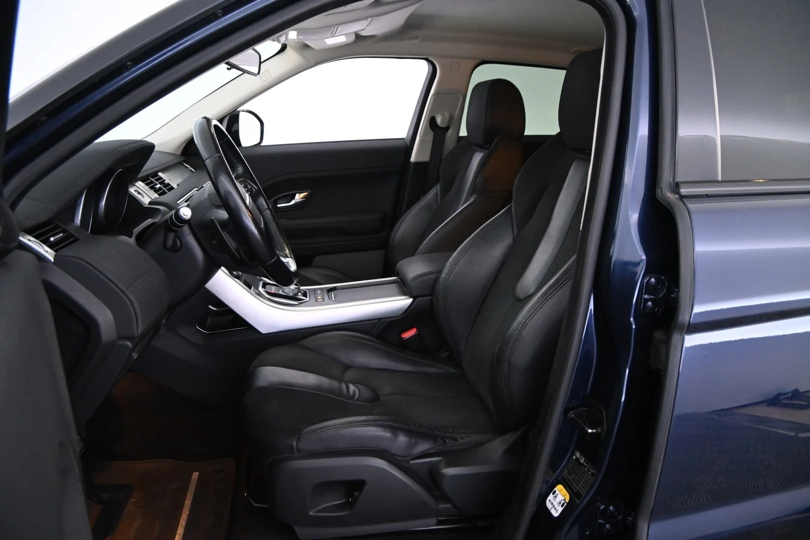 Car Image - 4Vl7WbJTw0XlI7BaHFVVrx